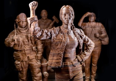 05 Nalleli Cobo leading the people from the Warriors Series